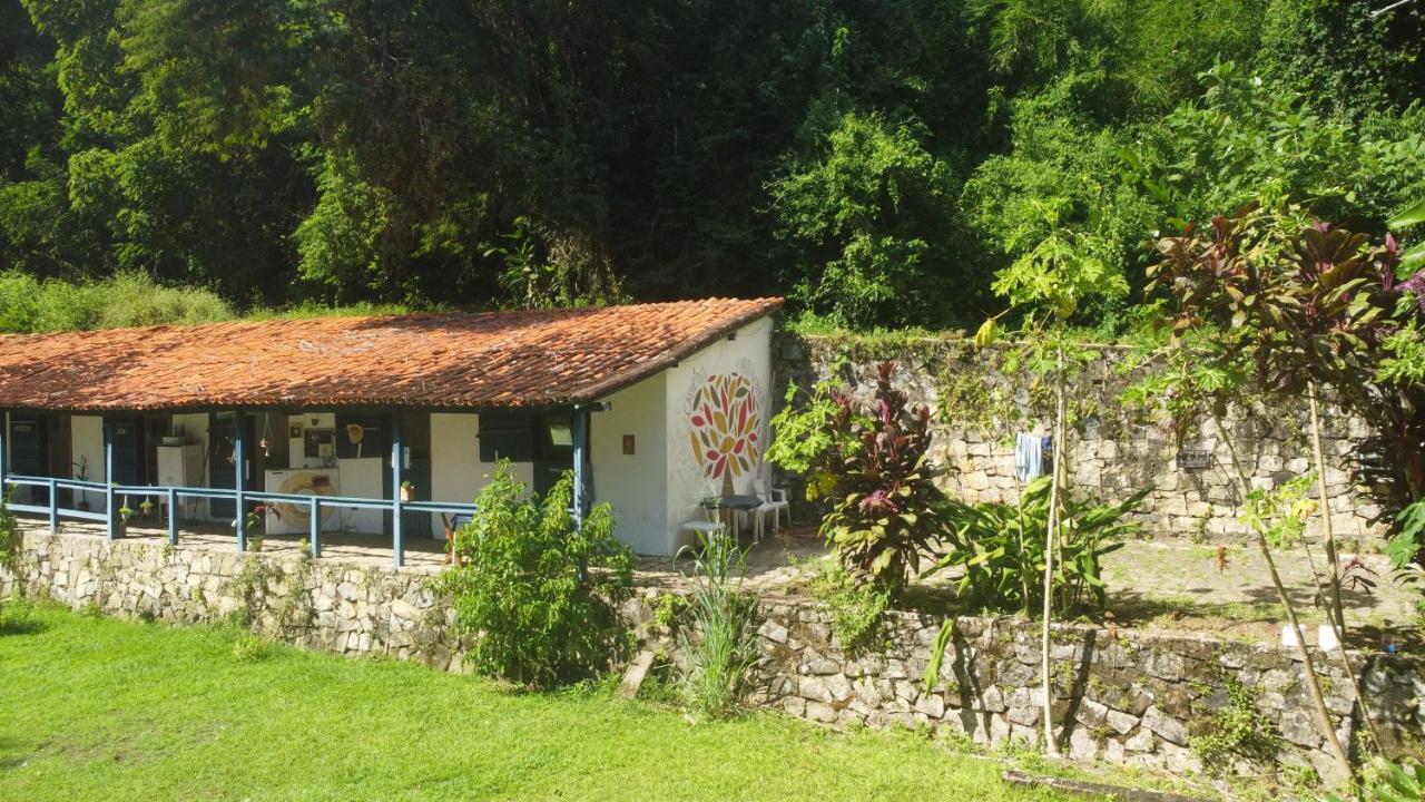 Camping Flamboyant Hotel Ilhabela Bagian luar foto